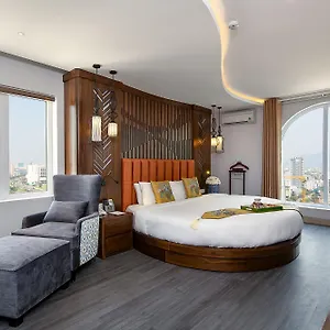 https://tgt-beach.dananghotels.net